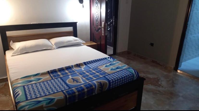 Baffour Studio Kumasi Esterno foto